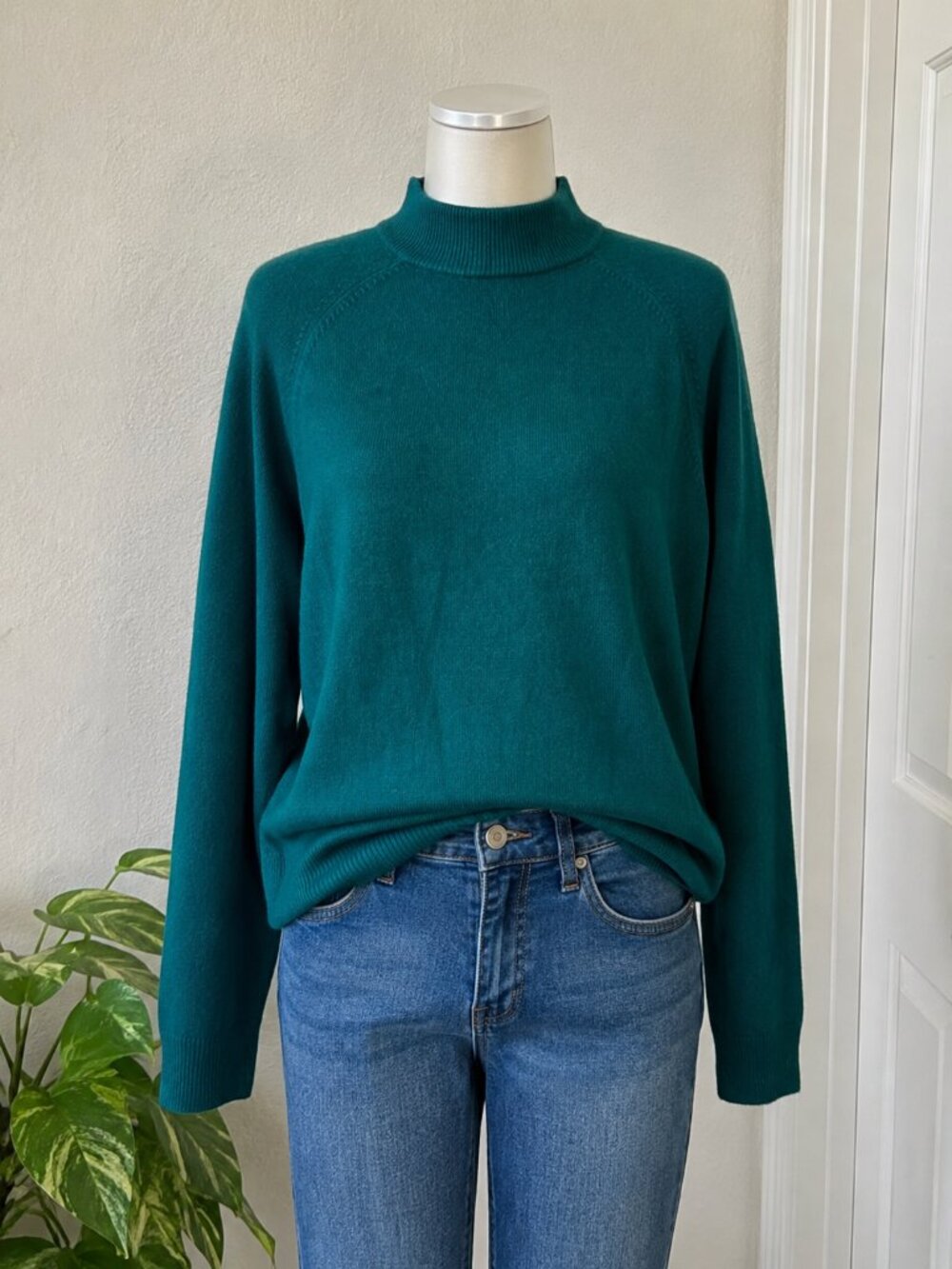 Vintage Crystal-Kobe Mock Neck Sweater XL